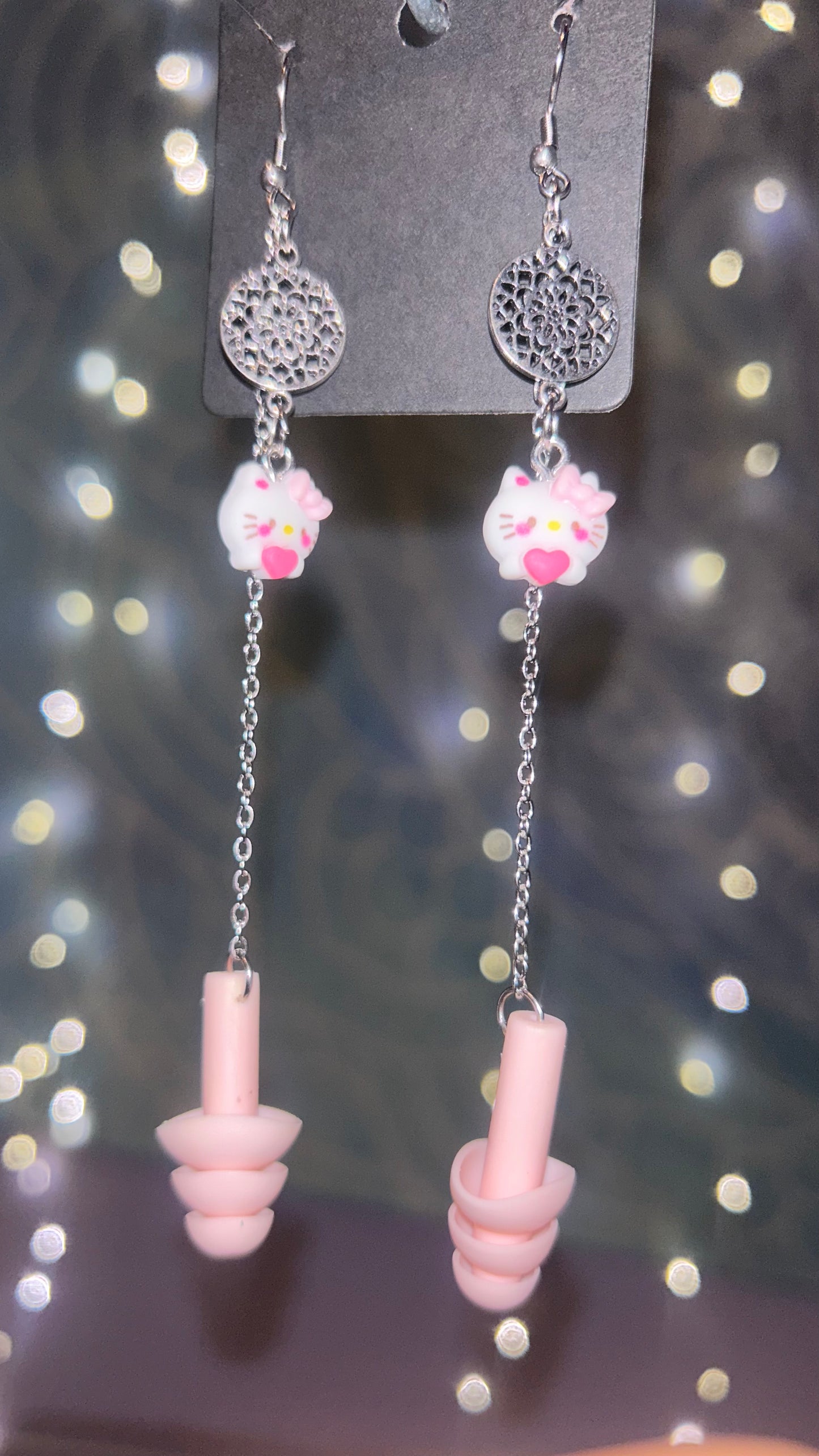 Hello Kitty Earplug Earrings 💖